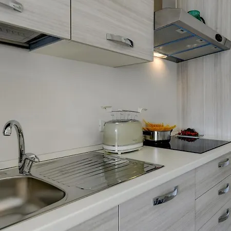 Apartment Meri Star Manerba del Garda