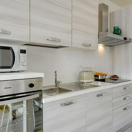 Apartment Meri Star Manerba del Garda