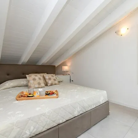 Meri Star Apartment *